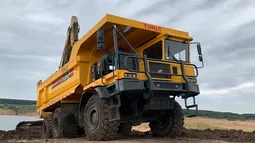 32-50ton 6WD Off-road Dump Truck