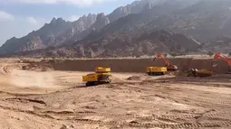 Off-road Dump Truck Operation in Earthwork Construction